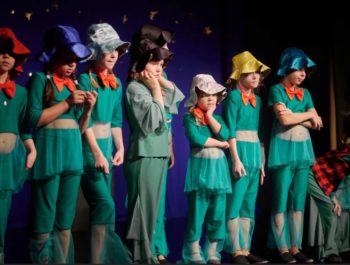 Детский музыкальный театр «Кантабиле» представляет спектакль  «Весёлая семейка»